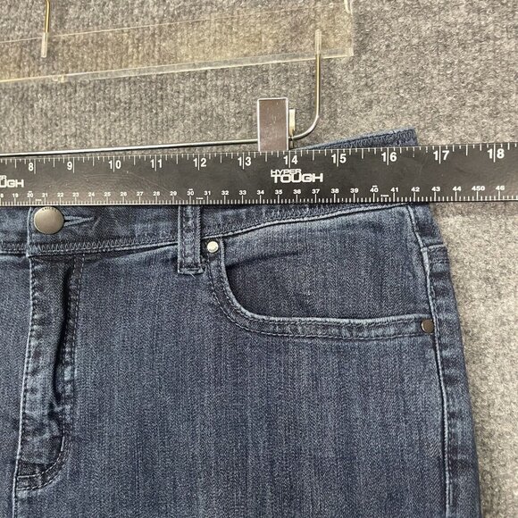 Chicos Jeans Womens 1 US 8 Medium Crop Blue Fabulously Slimming Straight Stretch - Picture 5 of 11